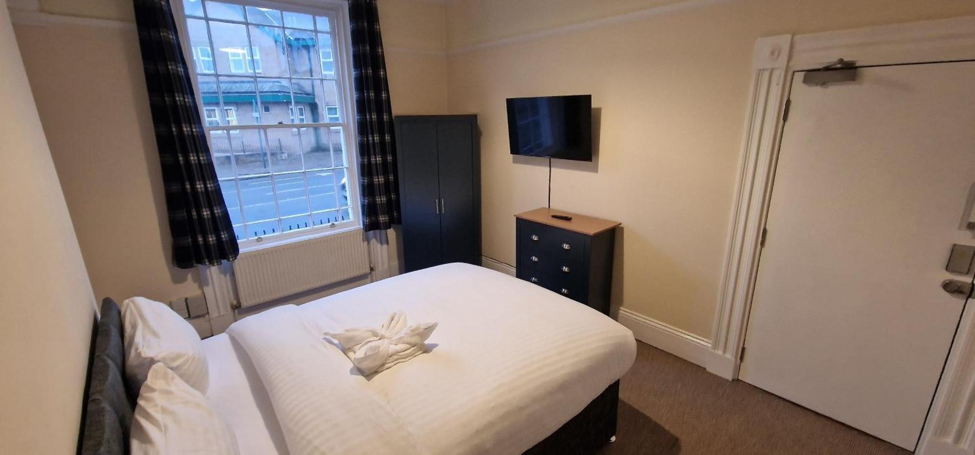 Self Check In Rooms Central Wakefield Bagian luar foto